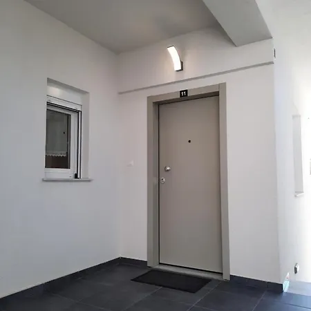 Apartament By The Sea *