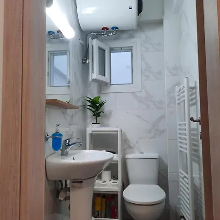 By The Sea Apartment Peraia (Thessaloniki)