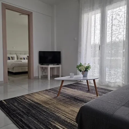Apartment By The Sea *