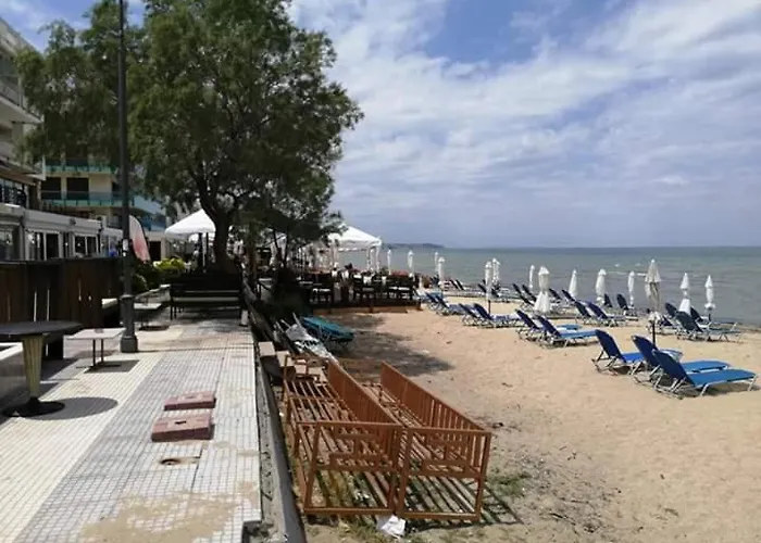 By The Sea Peraía