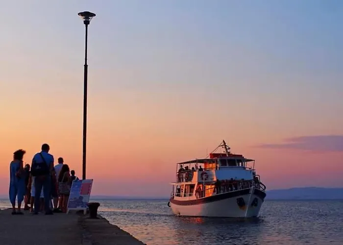 アパート By The Sea *
